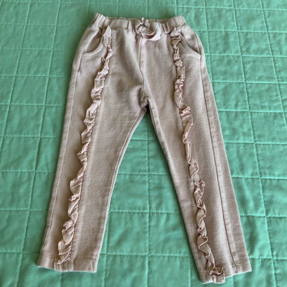 Cute pink pants size three